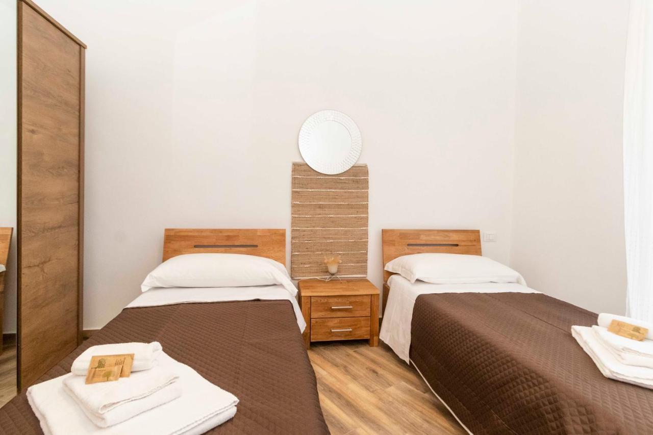 Roomy & Central Torino Apartment X4! ภายนอก รูปภาพ